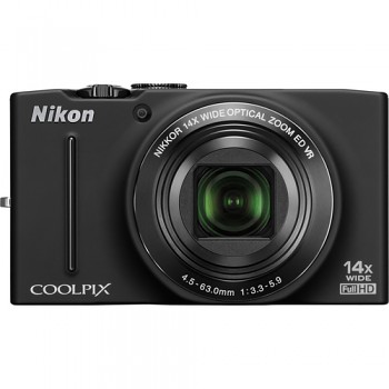 Nikon Coolpix S8200 černý 