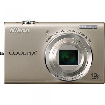 Nikon Coolpix S6200 stříbrný