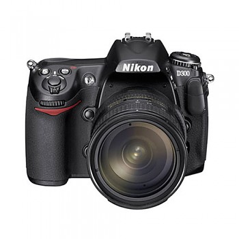 Nikon D300 + 16-85 f/3.5-5.6G ED VR 