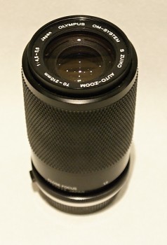 Olympus 70-210mm 1:4,5-5,6 f Manual Focus + pouzdro