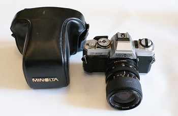 Minolta x500 Obj: 3,5-4,5f  35-70mm + Brašna