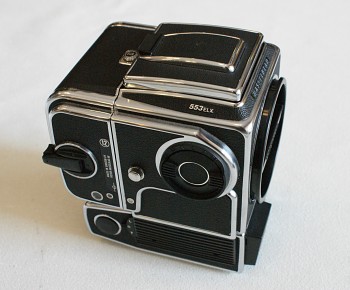 Hasselblad 553 ELX + Kazeta provoz na Baterie 5x AA