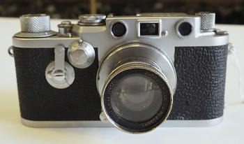 Leica III F Obj: SUMMAR 50mm 2 F Rok 1954