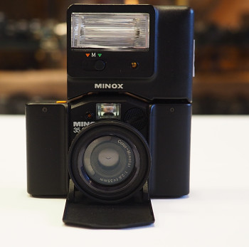 Minox Gt 35 + Blesk + Brašna 
