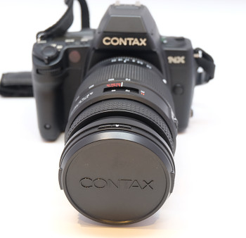 Contax NX objektiv: Vario-Sonnar 70-200mm 3,5-4,5F