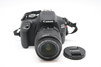 Canon EOS 2000D Objektiv Canon 18-55mm 3,5/5,6F III