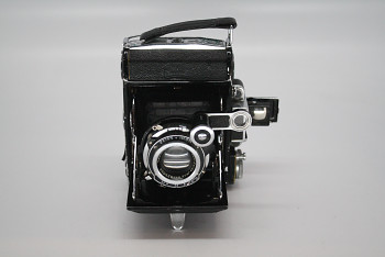Fotoaparat Zeiss Ikon 645 Objektiv Tessar 3,5/70mm 