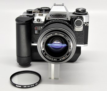 Olympus OM10 + Objektiv 35-70mm F1:4 + Motor 