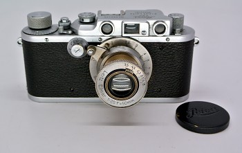Fotoaparat Leica III  objektiv elmar 3,5/50mm