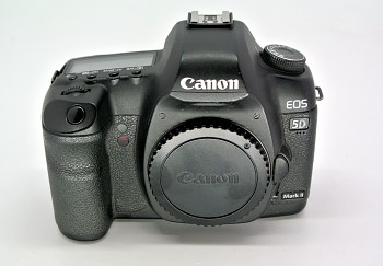 Conon Eos 5D Mark II Body